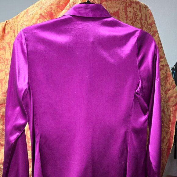 Ann Taylor Petite Silk Blouse 4P β Elegant Magenta Must-Have! - Picture 4 of 6